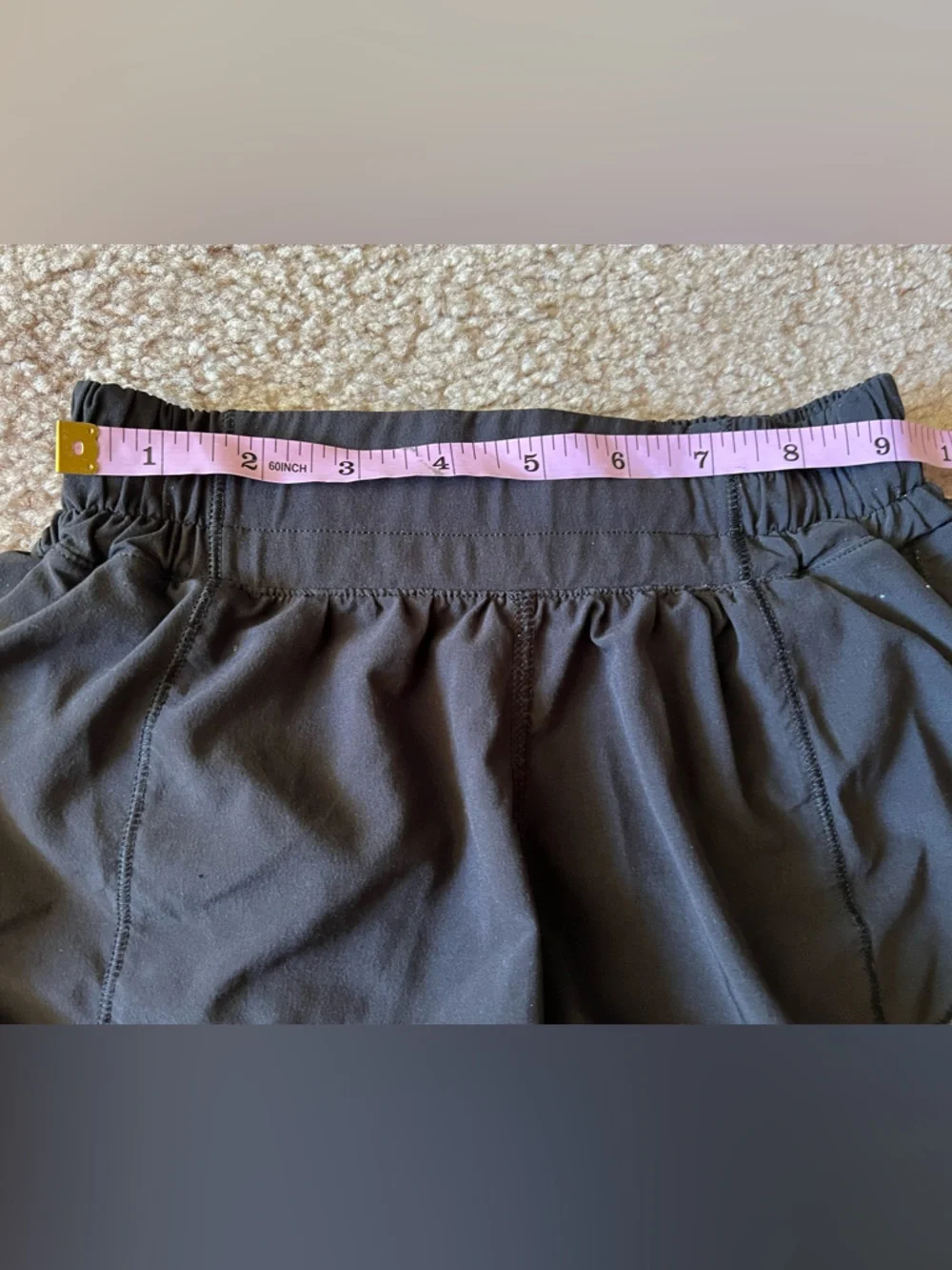 Lululemon Hotty Hot Short *High-Rise 2.5" *Black Sz 0 - Picture 6 of 9